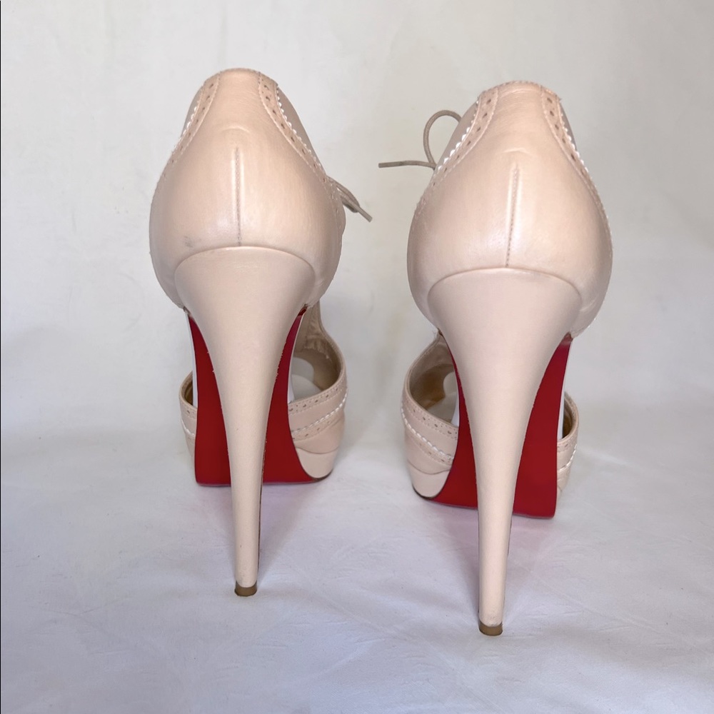 SALE!!! Christian Louboutin nude lace up heels, size 38 - Picture 10 of 15